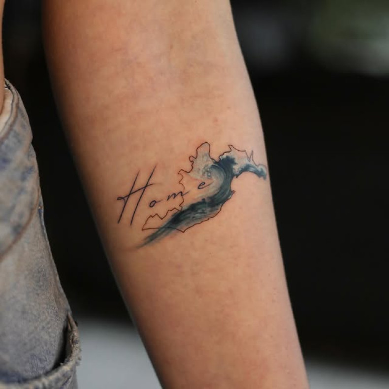 Фото 1 — TATTOO LAMARCH, тату салон у місті Одеса