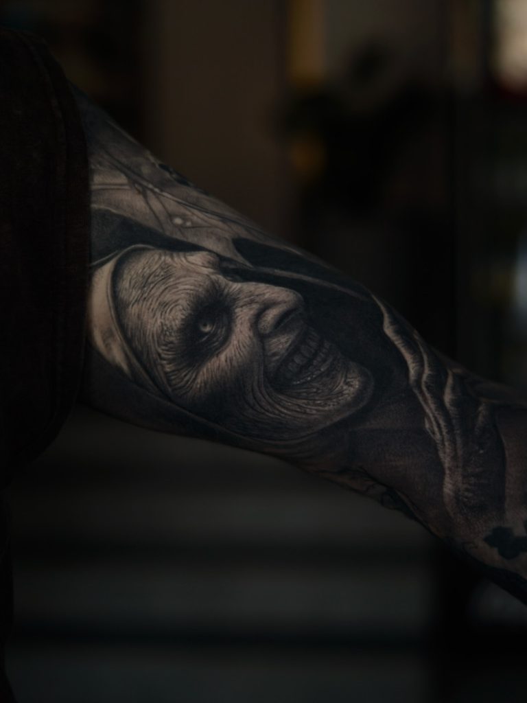 Фото 2 — TATTOO LAMARCH, тату салон у місті Чернівці